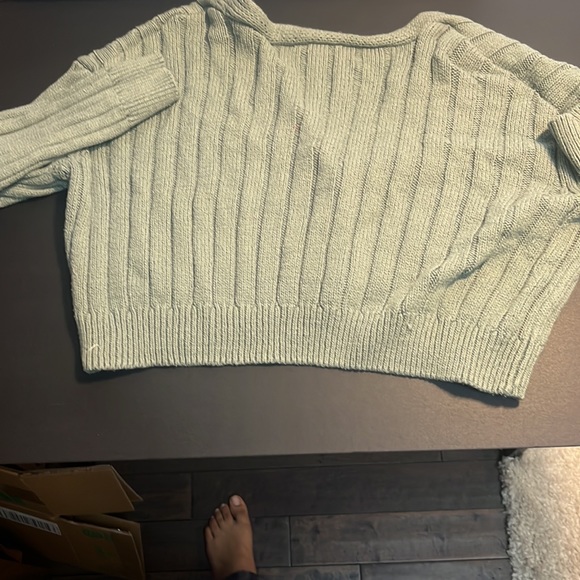Green garage cardigan - Picture 2 of 3